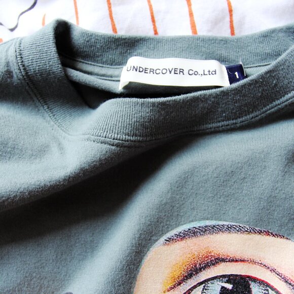 BNWT SS22 UNDERCOVER ABSTRACT PRINT TSHIRT 1 - Picture 8 of 10